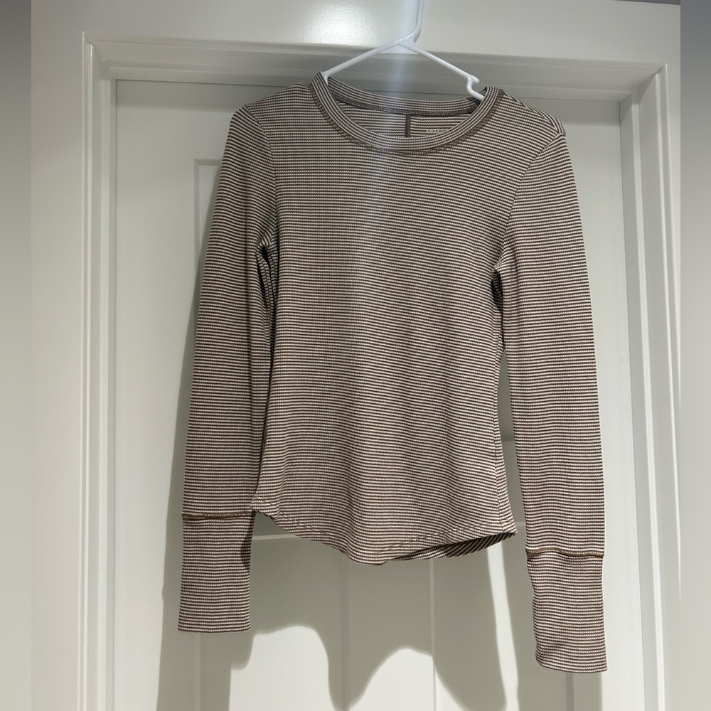 American Eagle Long Sleeve